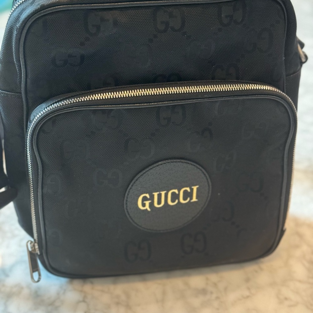 Gucci Jumbo GG Monogram large messenger/shoulder bag. Nylon with leather trim.